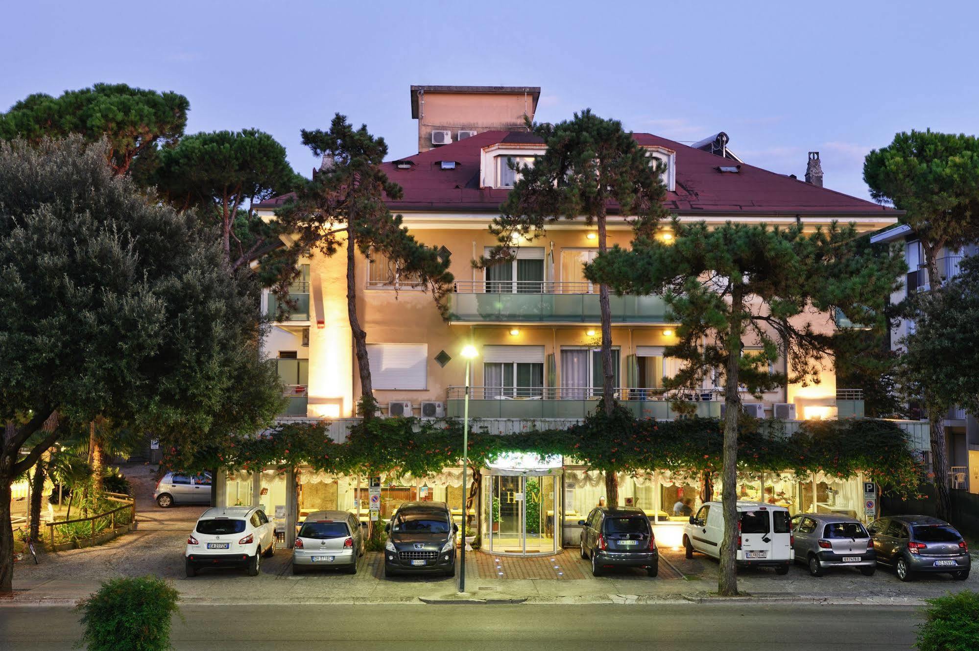 Hotel Mimosa Lignano Sabbiadoro Exterior foto